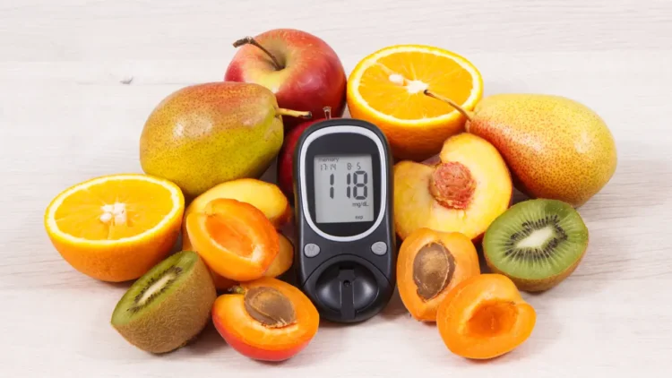 glucometer-with-best-fruits-for-diabetics-to-eat-oranges-apples-kimia-care